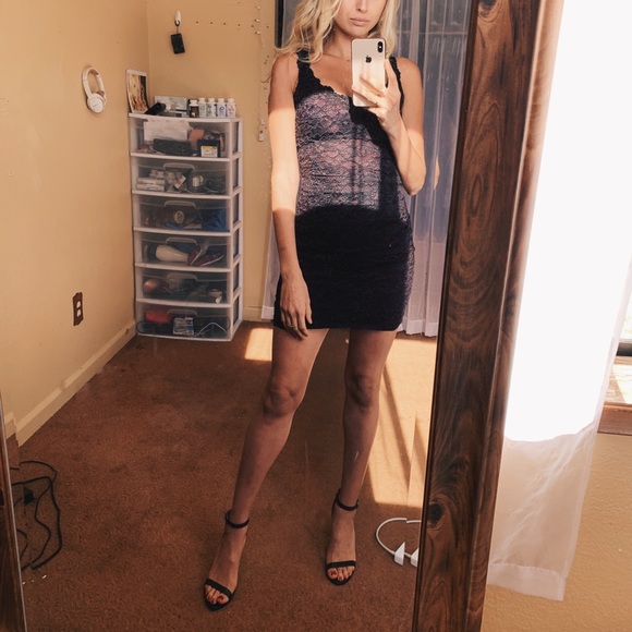 Dresses & Skirts - NEW - Vintage designed cocktail mini dress…